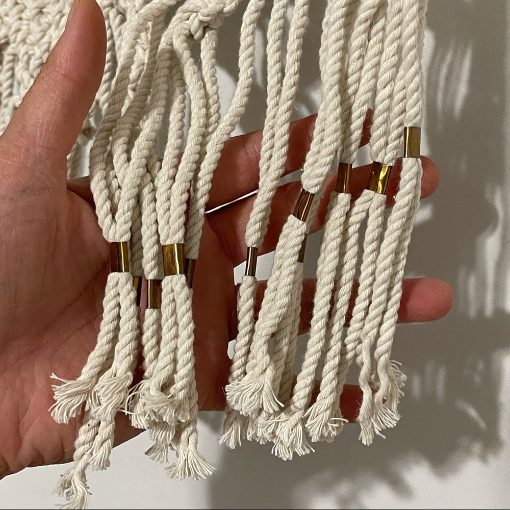 Nu macrame ivory wall hanging boho cottage core decor - Picture 5 of 7